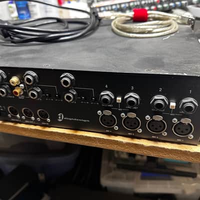 Avid Pro Tools Studio 2025 with Digidesign Digi 002R Firewire Audio Interface -2511 image 3