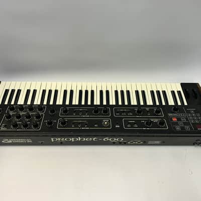 AS-IS* Sequential Prophet 600 61-Key 6-Voice Polyphonic Synthesizer 1982 - 1985 - Black with Wood Sides PROJECT image 7