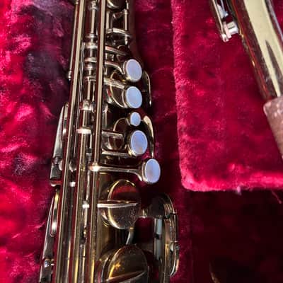 Martin Committee III Alto Saxophone  1954 - Gold image 4