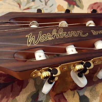 Washburn RO20 Nylon String Rover Travel Guitar - RARE - image 7