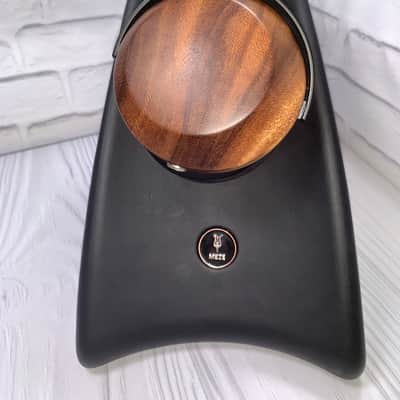 Meze Headphone Couch Headphone Stand image 5