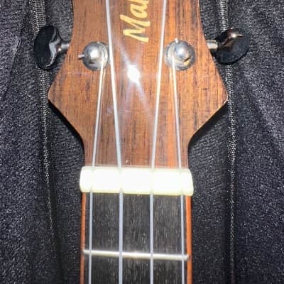 Makaio MKC-10 Koa Concert Ukulele - Natural Excellent image 6