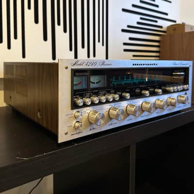 Marantz Model 4240 17-Watt Quadraphonic Solid-State Receiver 1974 - 1978 image 4