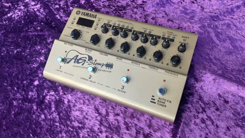 Yamaha AG-Stomp Acoustic Pre-Amplifier * programmable sound banks * Stereo output * Expression pedal input * fantastic mic presets and room emulation + Effects image 1