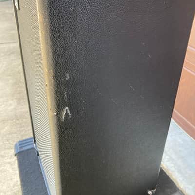 Ampeg SVT-210AV Classic Series 200-Watt 2x10" Bass Speaker Cabinet 2011 - Present - Black image 5