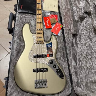 Fender American Elite Jazz Bass with Maple Fretboard 2016 - 2019 - Champagne image 1