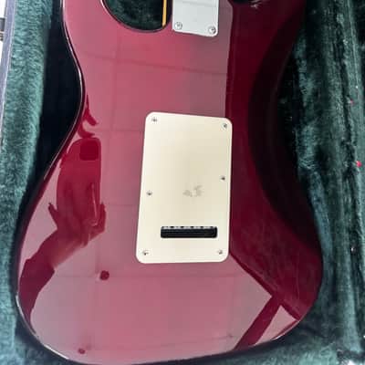 Immagine Fender Standard Stratocaster with Maple Fretboard 1998 - 2005 - Midnight Wine - 3