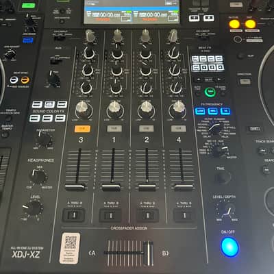 Pioneer XDJ-XZ 4-Channel Rekordbox / Serato All-In-One DJ System 2020 - Present - Black image 4