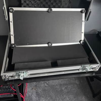 Pedalboard and Flight Case image 5