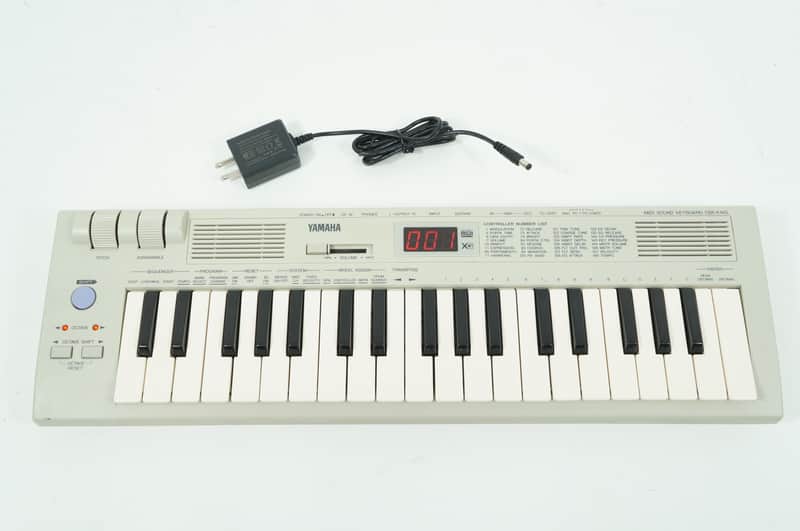 [SALE Ends Dec 23] YAMAHA CBX-K1XG 37 MINI MIDI SOUND KEYBOARD Sound Module Build-in Speaker image 1