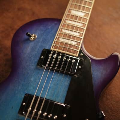 Gibson Les Paul Studio in Blueberry Burst image 3