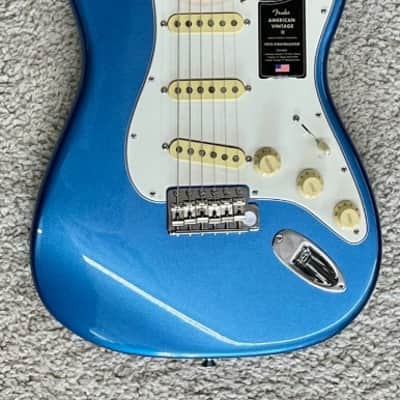 Fender American Vintage II 1973 Lake Placid Blue Stratocaster Guitar with Case image 2