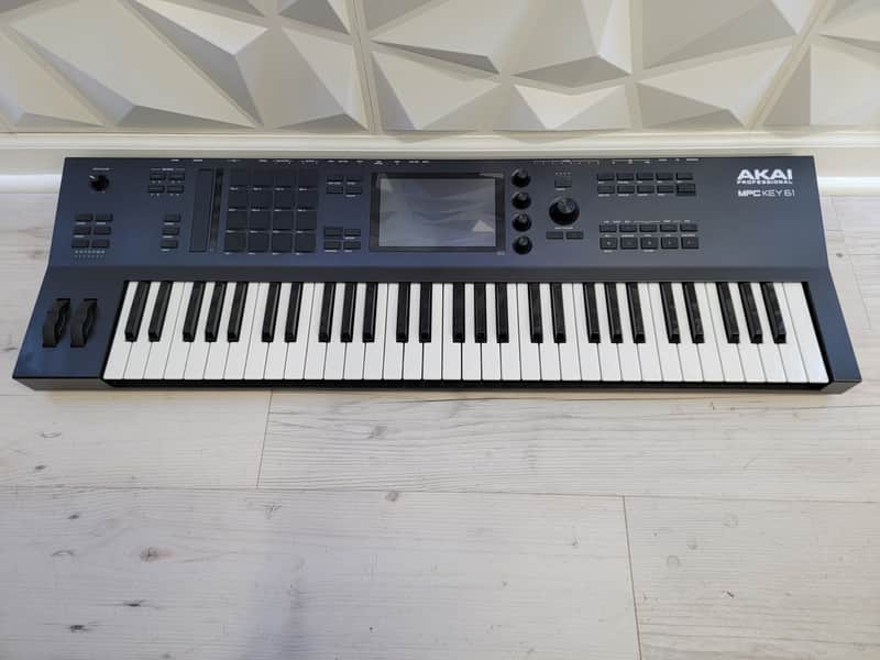 Akai MPC Key 61 Standalone Workstation Synthesizer 2022 - Present - Black image 1