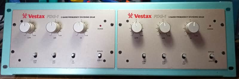 Vestax FDG-1 3 Band Isolator Frequency Dividing Gear x2 units in original factory 19" rack image 1