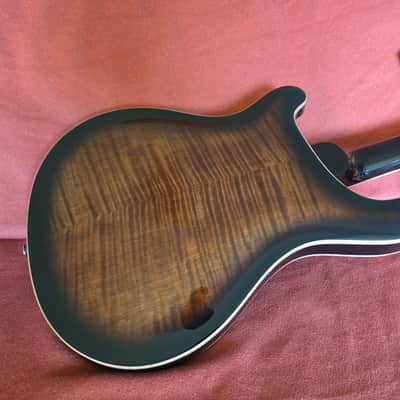 PRS SE Hollowbody II Piezo - Black Gold Burst image 4