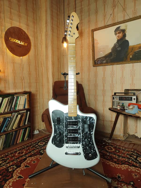 Formanta Style USSR Electric Guitar Built In Tone Bender Soviet Germanium Fuzz image 1