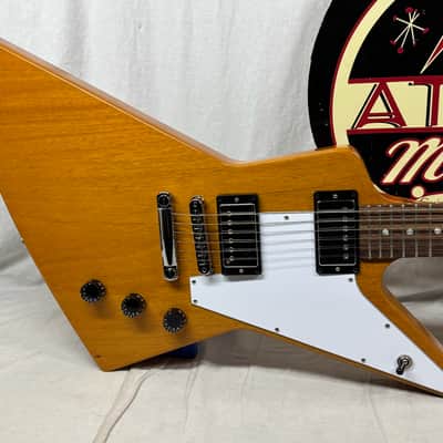 Gibson Explorer Guitar with Case 2021 - Antique Natural image 4