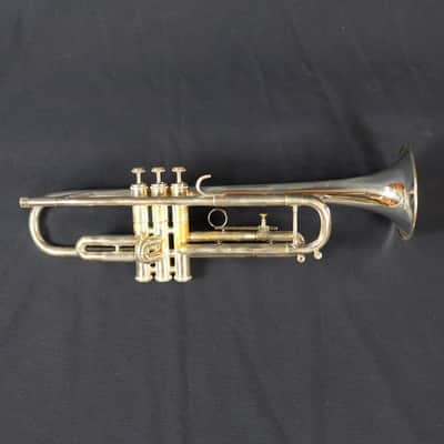 Getzen Eterna Severinsen Trumpet Silver (1976-1979) - Used image 2