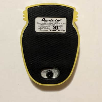 Danelectro Tuna Melt Tremolo Guitar Effects Pedal image 5