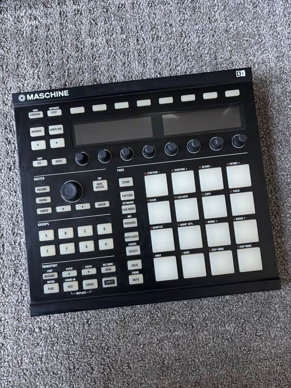 Native Instruments Maschine MKII Groove Production Studio | Reverb