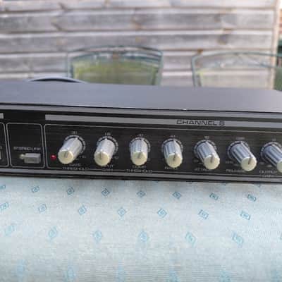 Citronic CL-22-B Stereo Compressor / Limiter / Gate image 3