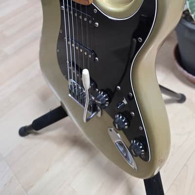1979 Fender Stratocaster 25th Anniversary Porsche Inca Silver over Huffy Olympic White Relic Vintage 70s American USA Strat Electric Guitar Special Limited Edition Model FSR Heavy Road Worn Aged image 21