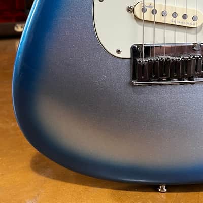 2016 Fender American Elite Stratocaster – Sky Burst Metallic – OHSC image 6