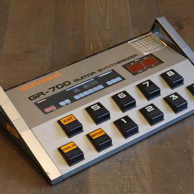 Roland GR-700 Guitar Synthesizer 1984 - 1989 - Grey image 6