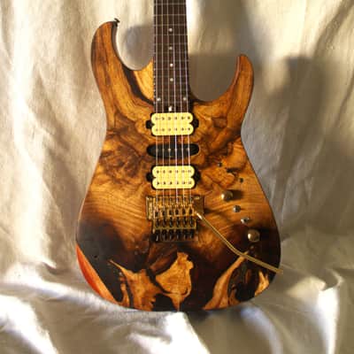 Bhakatt/Bakat Guitar Double Cut 2025 - Semi Gloss Polyurethane image 10