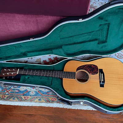 Martin D-18V Vintage Series 2002 image 3