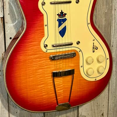 Kay K161 Thin Twin By Roger Fritz-Limited Reissue, Cherry Sunburst, Includes The Deluxe Kay Tuxedo Case & Pro Setup ! image 3