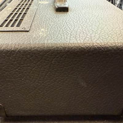 Peavey Delta Bass Head 160 Watts 4 Ohms, Solid State - Pre Owned image 4