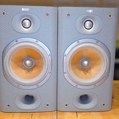 B&W DM601 S3 Bookshelf Speakers - Enjoyed & Sound Amazing - Pair image 1
