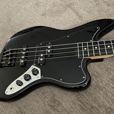 Fender Jaguar Bass Limited Edition 2021 Black w/Ebony Fingerboard Delano pickups, Hipshot Bridge + image 2