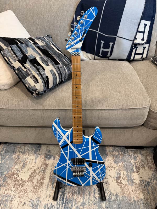 Kramer Gibson USA Music Yo 1984/5150 2006 Blue stripes Frankenstein custom “EVH” image 1