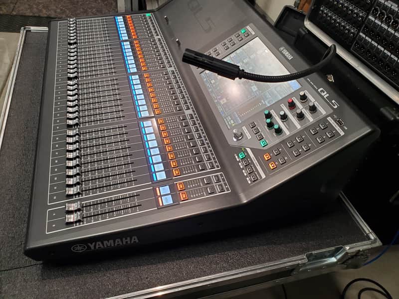 Yamaha QL5 with stage box and cases, free shipping (CONUS) image 1