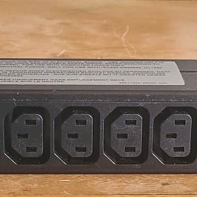 APC AP4559 Power Distribution Unit 19" Rackmount - 33 Feet Cable !! image 2