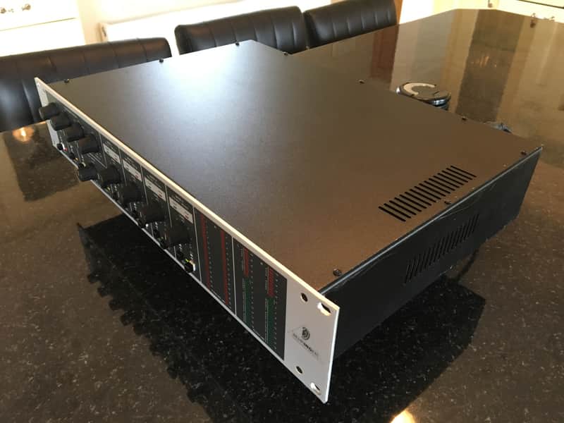 Behringer Combinator MDX-8000 Multiband Compressor/ Limiter - Rare