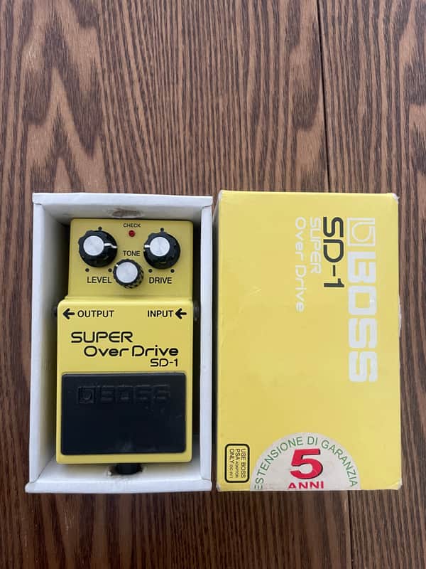 Boss SD-1 Super OverDrive (Silver Label) 1997 - Present Yellow image 1