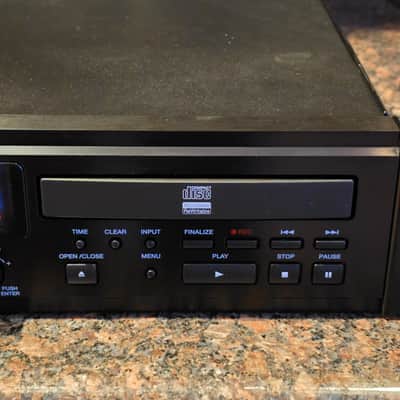 Denon DN-C550R June 2002 - Black image 7