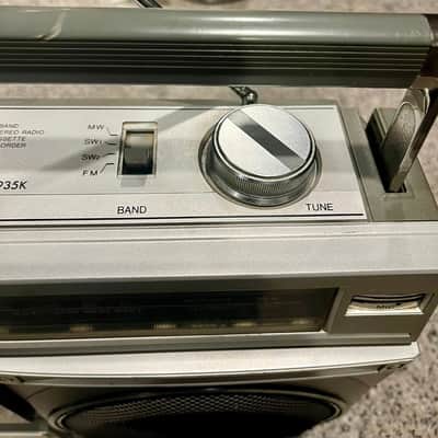 Sanyo M9935K 1982 Vintage Boombox Works well. image 3