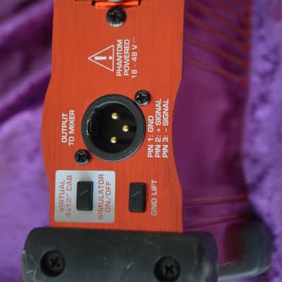 Behringer Ultra-G * GI100 Battery / Phantom Powered DI Box * Authentic 4 x 12" speaker emulation * Ultra-flat frequency response due to renowned BEHRINGER OT-1 transformer image 6