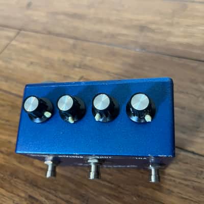 Prescription Electronics, Inc. U.S.A. Experience Octave Fuzz Pedal - Blue Original 90s image 5