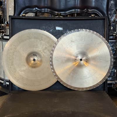 USED Zildjian 14" Split Era A. Zildjian Hi-Hats - 60's Top/ 00's Mastersound Bottom - 744/1520g image 2