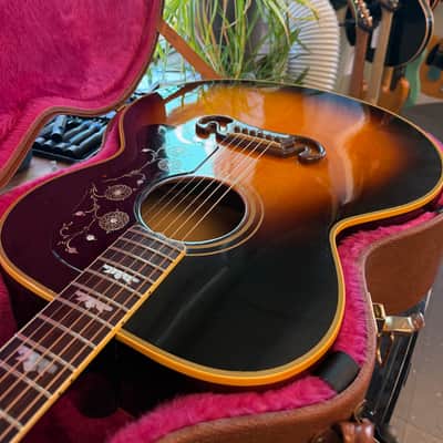 Gibson J200 1990 image 24