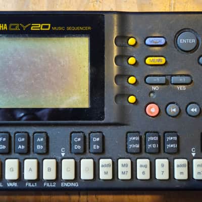 Yamaha QY20 1990s - For Parts Not Working