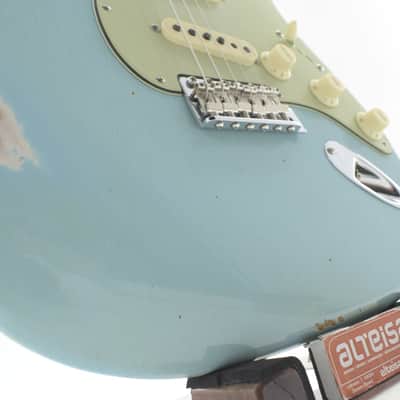 Fender Custom Shop  1962 Stratocaster Relic - FADB - Faded/Aged Daphne Blue image 8