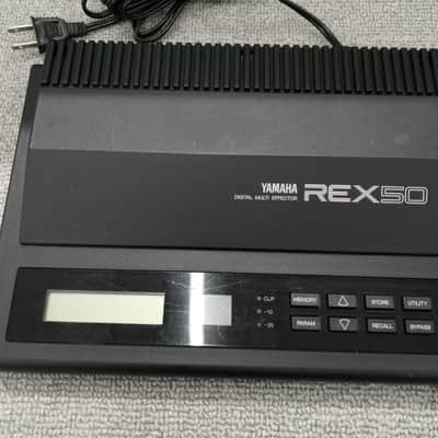 YAMAHA REX50 Multi-Effects Processor