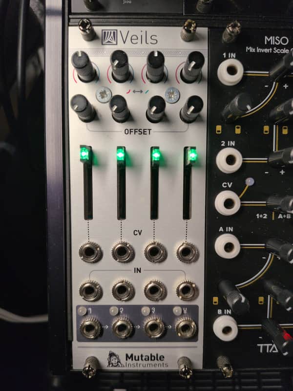 Mutable Instruments Veils