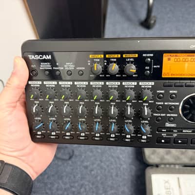 TASCAM DP-008EX 8-track Digital Portastudio 2013 - Present Black image 10